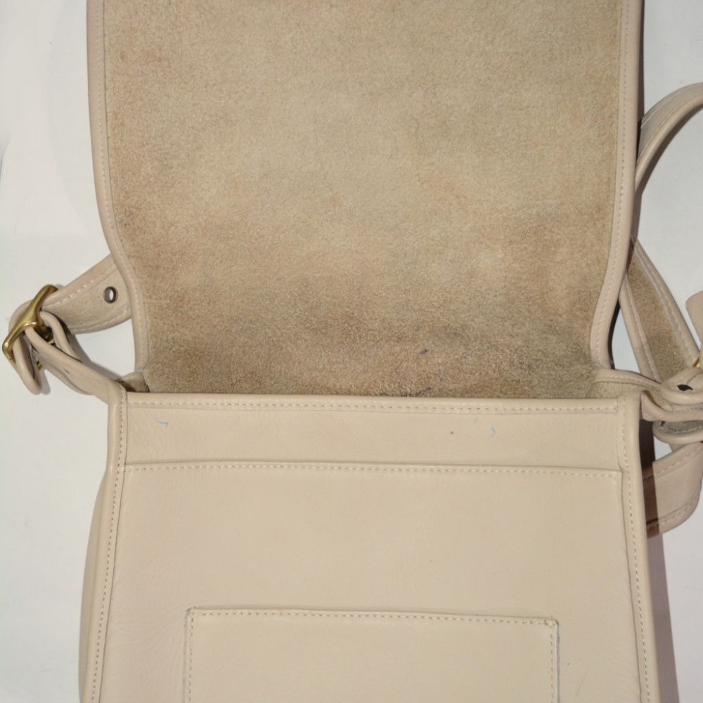 Vintage Y2K Coach Stewardess Bag Beige Leather Messenger Crossbody Purse 9525 - Picture 8 of 11